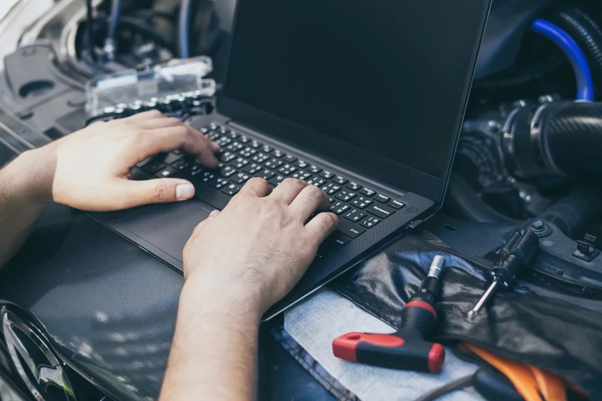 Chiptuning pentru Vehicule Electrice: Ce este Posibil in 2026?